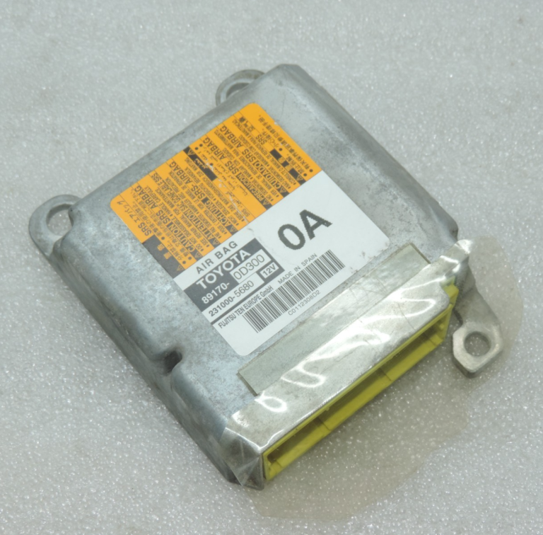 Oriģinālais 2011-2020 Toyota Yaris P13 gaisa spilvena vadības bloks 891700D300
