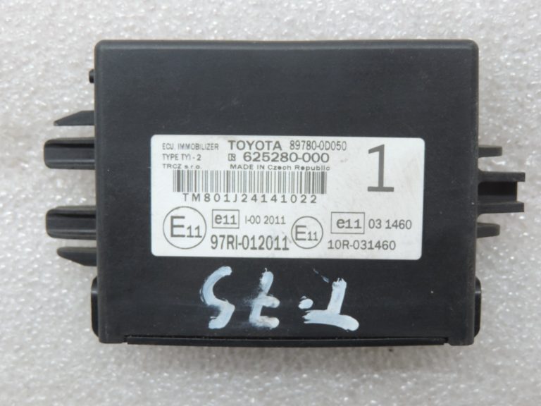 Oriģinālais 2011-2014 Toyota Yaris P13 imobilaizera vadības bloks 897800D050