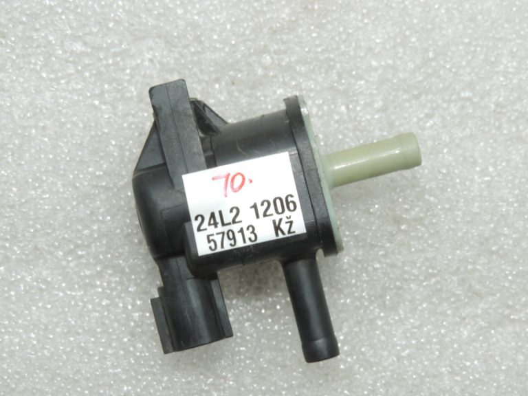 Oriģinālais 2005-2020 Toyota Yaris P13 P9 1.3 VVT-i 1NRFE Solenoīda vārsta spiediena pārveidotājs