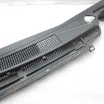 Oriģināls 2012-2014 Toyota Yaris P13 vējstikla apakšējās restes vāks