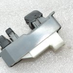 Oriģināls 2012-2020 Toyota Yaris P13 Elektriskā loga slēdzis priekšējais kreisais 848200D170