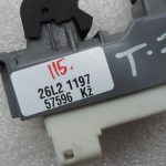 Oriģināls 2012-2020 Toyota Yaris P13 Elektriskā loga slēdzis priekšējais kreisais 848200D170