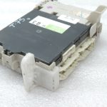 Oriģinālais 2012-2014 Toyota Yaris P13 drošinātāju kārbas vadības bloks