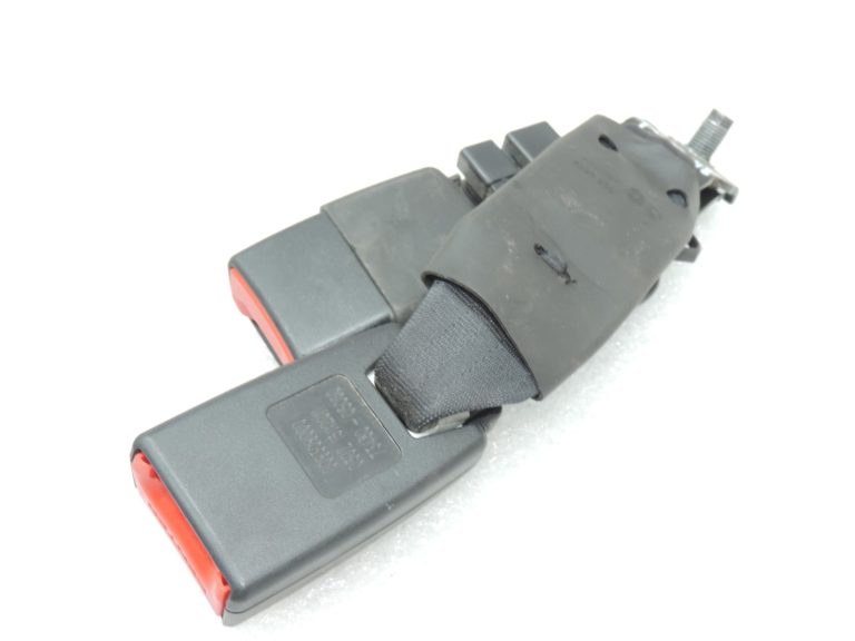 Oriģinālā Toyota Avensis T27 aizmugurējā kreisā drošības jostas sprādze 7348005060C1