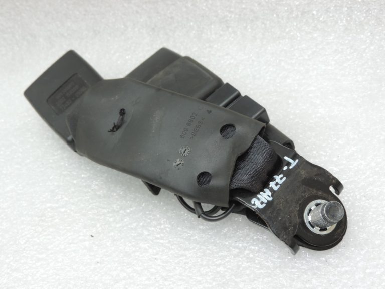 Oriģinālā Toyota Avensis T27 aizmugurējā kreisā drošības jostas sprādze 7348005060C1