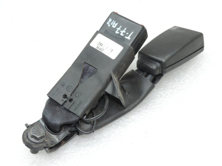 Oriģinālā Toyota Avensis T27 aizmugurējā kreisā drošības jostas sprādze 7348005060C1