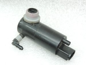 Oriģinālais Toyota Avensis T27 priekšējo lukturu mazgāšanas sūknis 8528005050