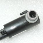 Oriģinālais Toyota Avensis T27 priekšējo lukturu mazgāšanas sūknis 8528005050