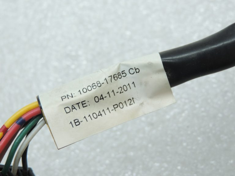 Oriģināla Toyota Avensis T27 2012-2015 Priekšējo lukturu labā/kreisā pusē instalācijas instalācija