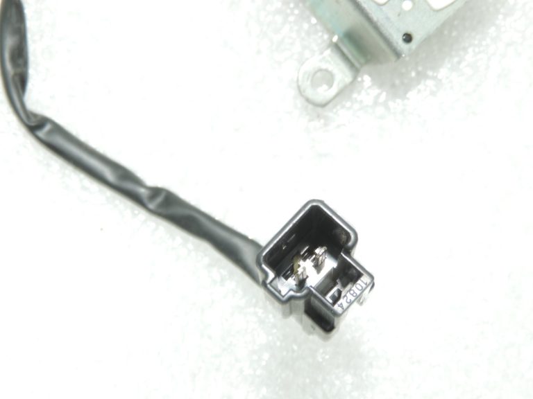 Oriģināls Toyota Avensis T27 aizdedzes bloķēšanas bloķēšanas solenoīda vārsts 8543271010