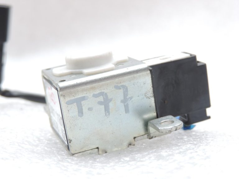 Oriģināls Toyota Avensis T27 aizdedzes bloķēšanas bloķēšanas solenoīda vārsts 8543271010