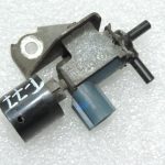Oriģināls Toyota Avensis T27 1.8 VVTi elektromagnētiskais pārslēgvārsts 9091012281