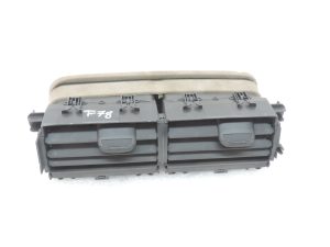 Подлинный Toyota Yaris P21 центр вентиляции приборной панели 55670K0090, 55670-K0090