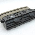Oriģināls Toyota Yaris P21 instrumentu paneļa ventilācijas centrs 55670K0090, 55670-K0090
