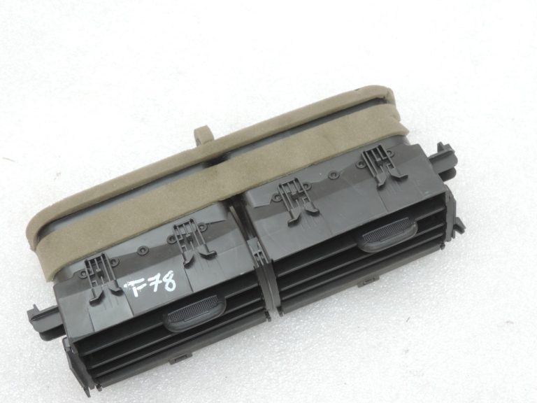 Oriģināls Toyota Yaris P21 instrumentu paneļa ventilācijas centrs 55670K0090, 55670-K0090