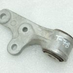 Oriģinālā Toyota Yaris P21 1.5 Hybrid motora stiprinājuma bukse 12364K0060