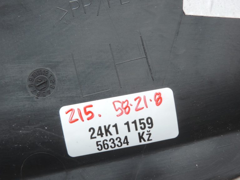 Oriģināls Toyota Yaris P21 priekšējais kreisais sēdekļa pārvalks 71812K0010C0