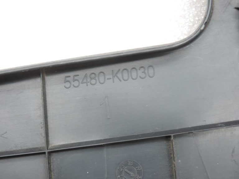 Oriģināls Toyota Yaris P21 priekšējā paneļa apdares panelis 55480K0030C0