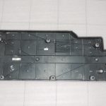 Oriģinālā Toyota Yaris P21 apakšējā paneļa priekšējais kreisais 58166K0010