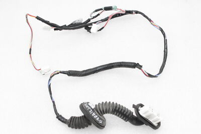 Toyota Avensis T27 Aizmugurējā labās puses durvju instalācijas instalācija 82153-05260, 8215305260