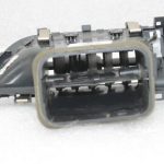 2015-2018 Toyota Avensis T27 priekšējā ventilācijas atvere priekšējā labajā pusē 55650-05160, 5565005160