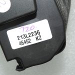 Oriģinālais VW Tiguan 5N Golf Plus 5 Aizmugurējās drošības jostas centrs 5M0857807B