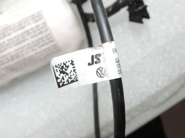 Oriģinālais VW Tiguan 5N Priekšējā kreisā sēdekļa drošības modulis 5N0880241K 5N0880241A