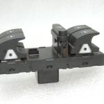 Oriģinālais Volkswagen Tiguan 5N Logu regulatora slēdzis priekšējais kreisais 1K4959857B