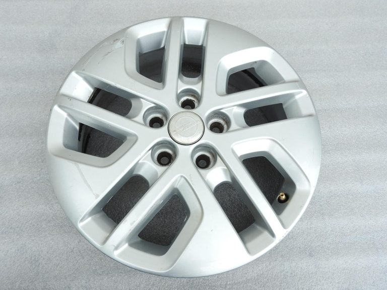 1x oriģināls „Opel Vivaro B“ un „Renault Trafic III“ alumīnija disks, 17 collas, ET50, 403007968R