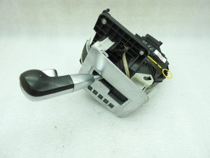 Opel Zafira B pārnesumu pārslēgšanas svira automātiskā pārnesumkārba AF40 32422613 13142071
