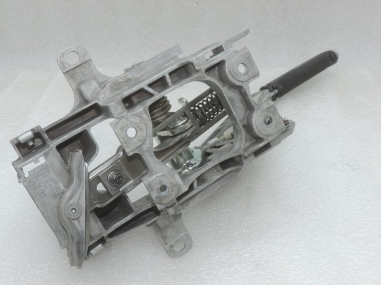 Oriģinālais Opel Zafira C rokas bremzes sviras stāvbremzes mehānisms 13364009