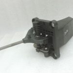 Oriģinālā Opel Zafira C 6 pakāpju manuālās pārnesumkārbas svira 55583523, 55598228
