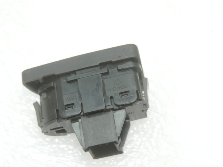 Oriģinālais Opel Zafira C ECO slēdzis 20890129, 1240743