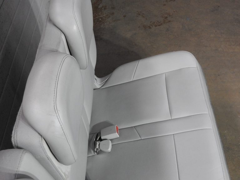 3 rindu elektriski darbināmi aizmugurējie ādas sēdekļi Chrysler Grand Voyager 5 RT